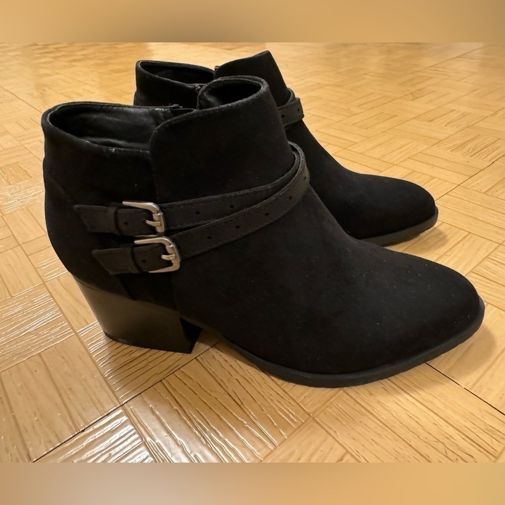 Sonoma black suede boots size 9 NWOT